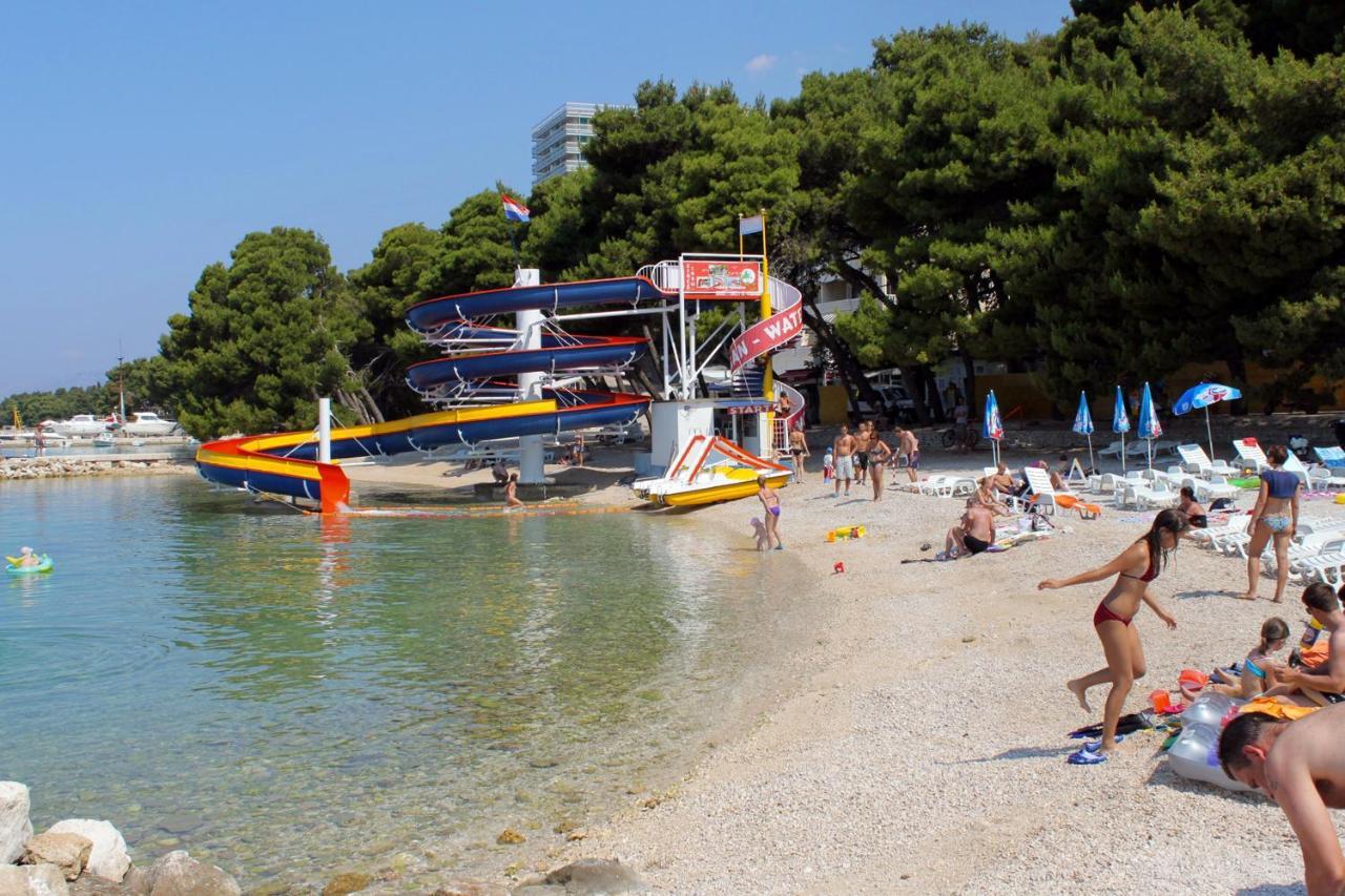 Apartments With A Parking Space Makarska - 9506 Exterior photo